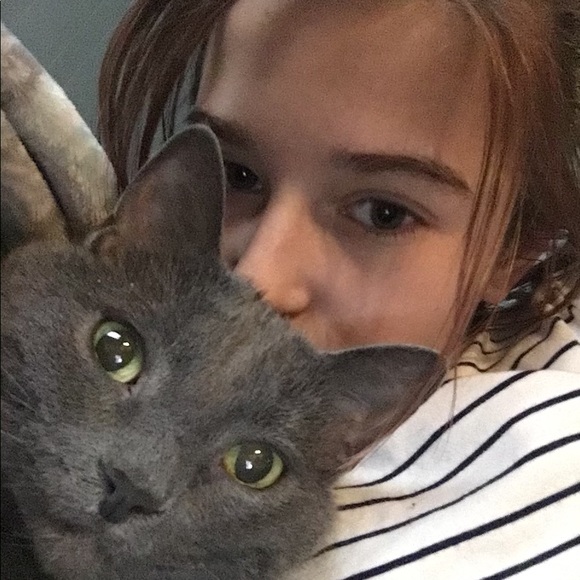 Meet your Posher, Tracy - Picture 2 of 2